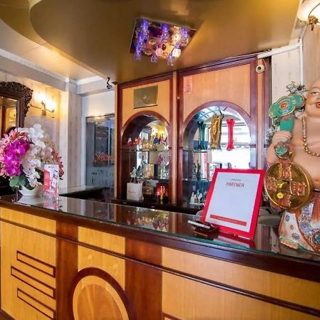 Tan Hoang Long Hotel Cidade de Ho Chi Minh Exterior foto